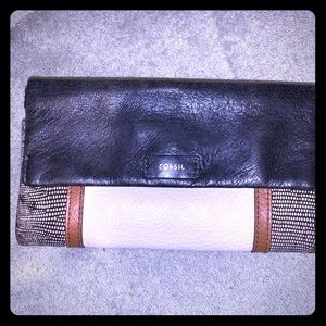 Fossil wallet